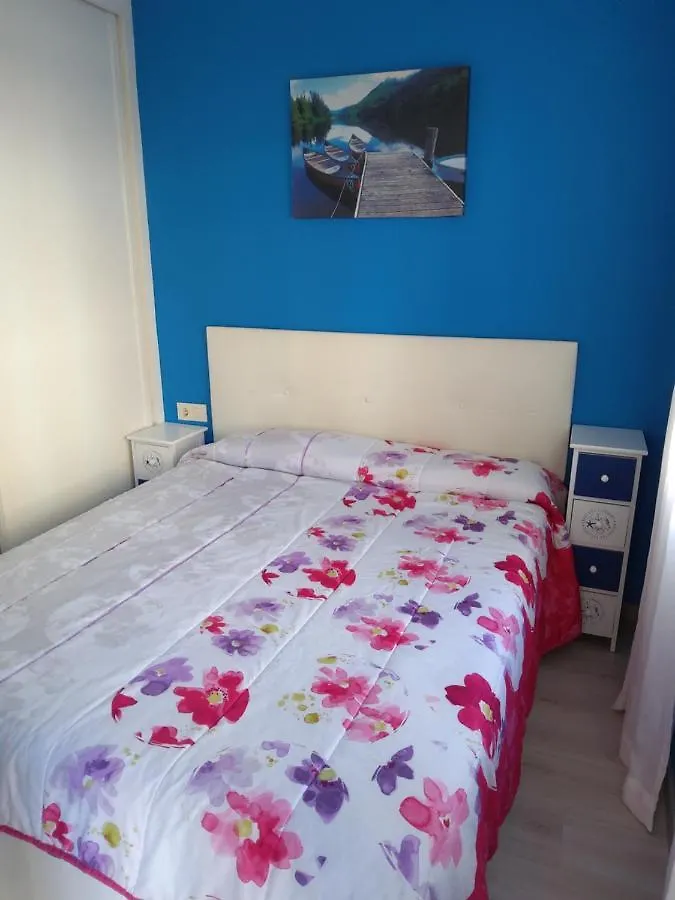 Apartamento 50 Metros Del Mar Llança 0*,